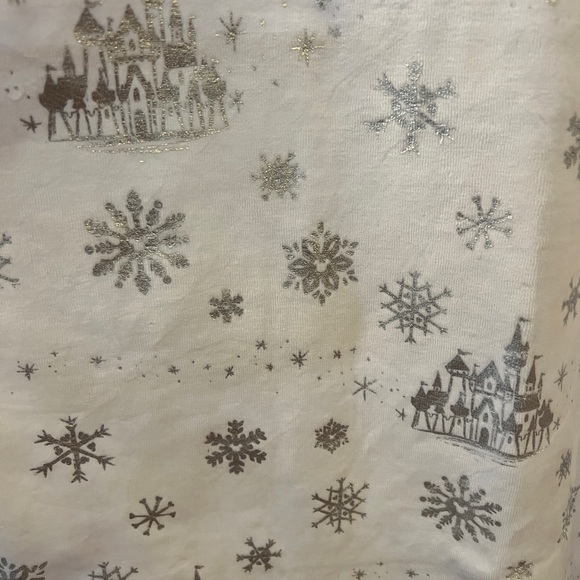 2020 Disney World Christmas White Cinderella Castle Snowflake Spirit Jersey - Picture 3 of 9